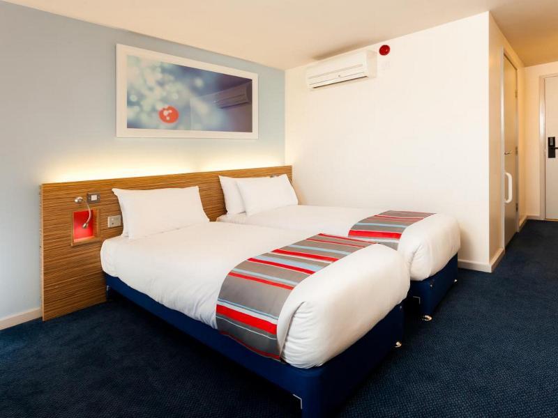 แทรเวลลอดจ์ ลอนดอน เทดดิงตัน Hotel ภายนอก รูปภาพ
